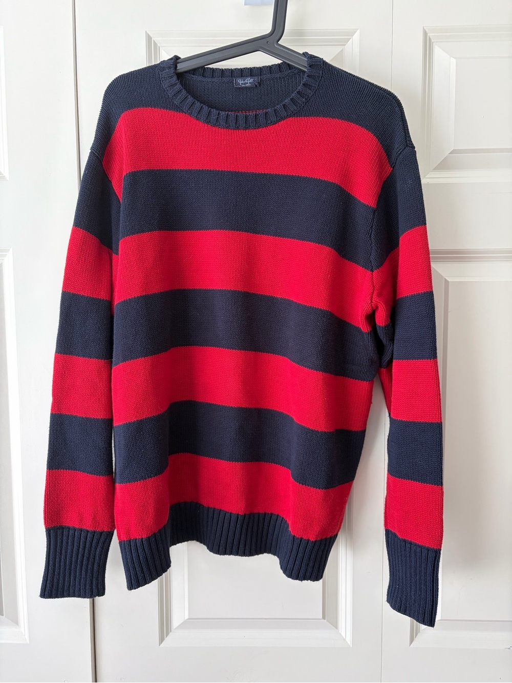 Brandy Melville Sweater Navy and Red